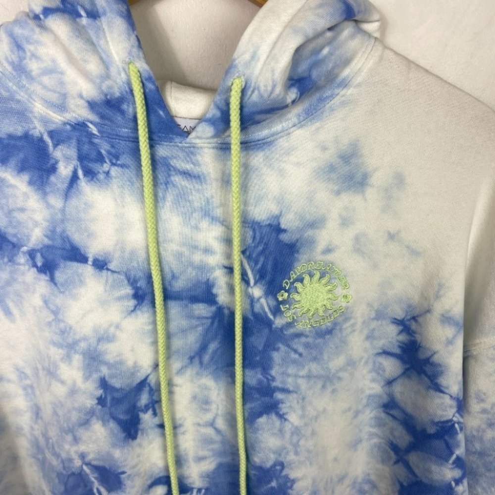 NEW Daydreamer Sunny People Tie Dye Crop Hoodie Periwinkle Cloud Size Small Boho - Picture 6 of 16